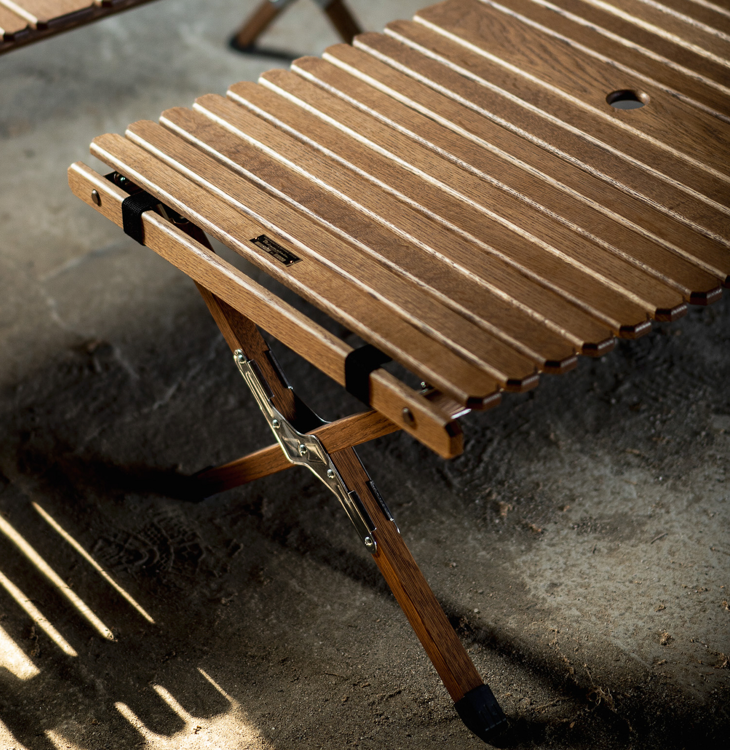 VINTAGE ROLLTOP TABLE 1100