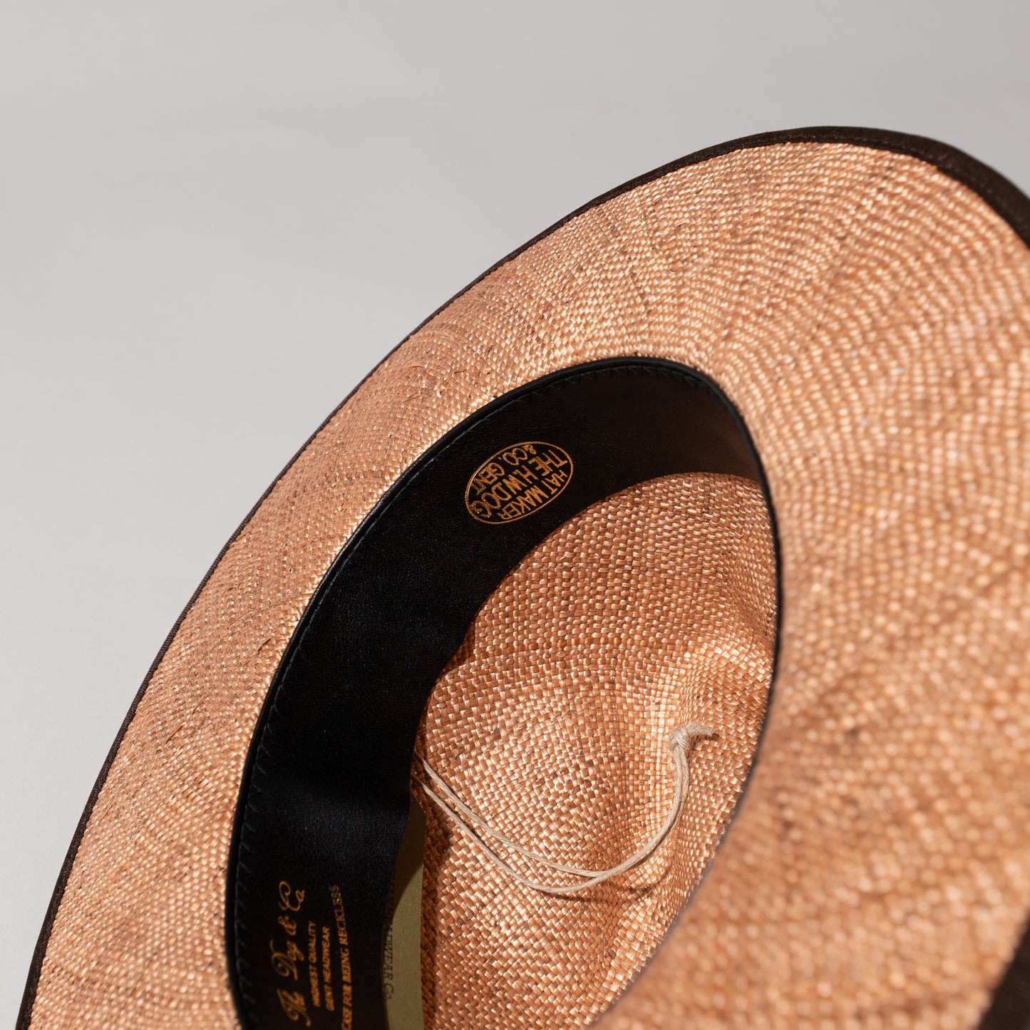 FRONT BAO HAT