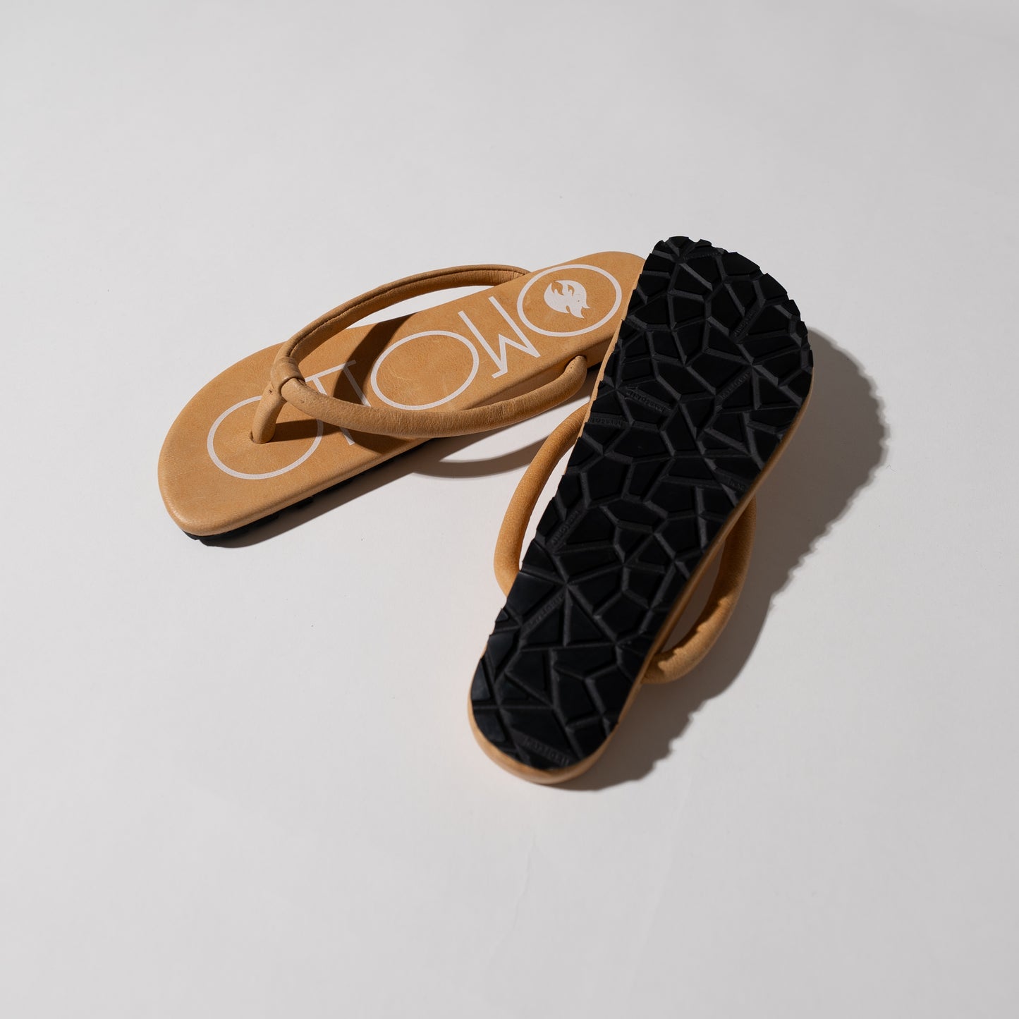 BEACH SANDALS