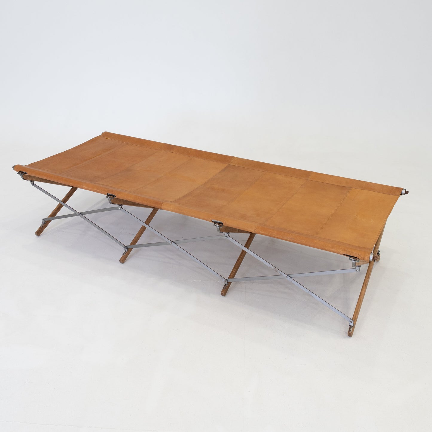 OLD FOLDING COT